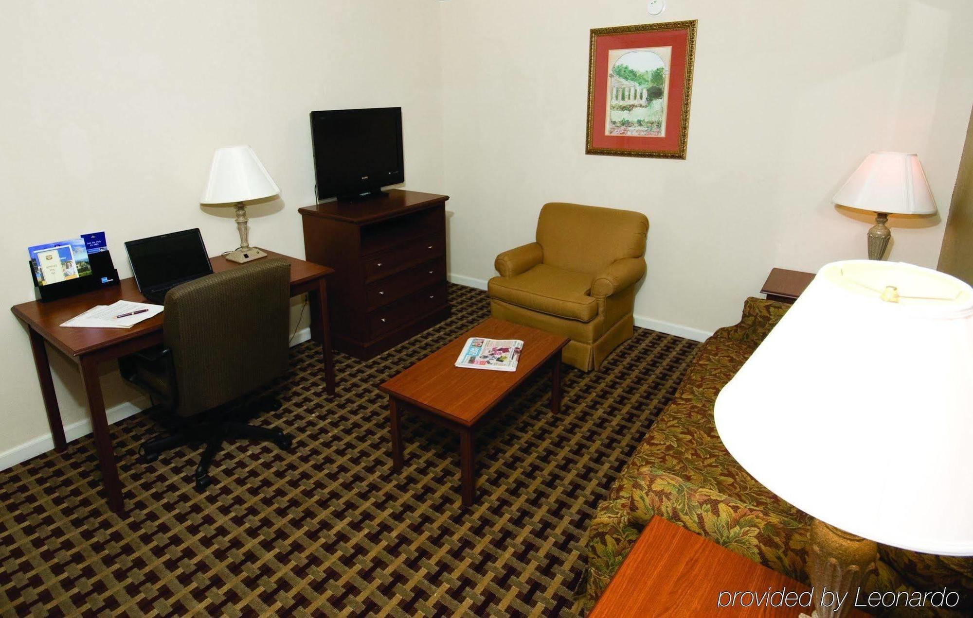 Surestay Plus Hotel By Best Western Jackson Habitación foto